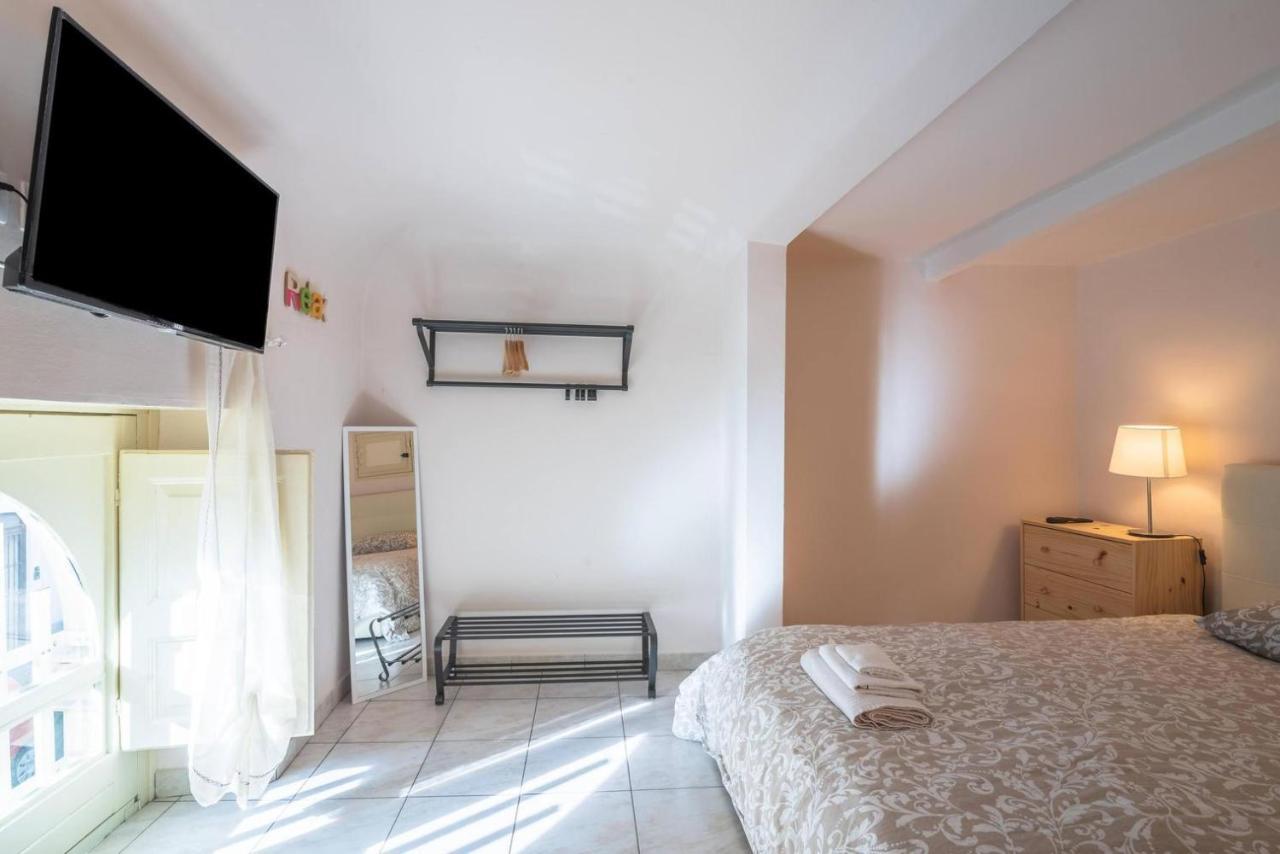 Cozy'S House Nel Cuore Della Citta كاتانيا المظهر الخارجي الصورة