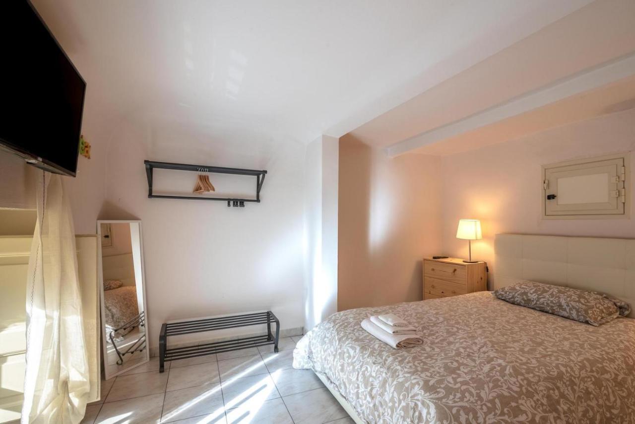 Cozy'S House Nel Cuore Della Citta كاتانيا المظهر الخارجي الصورة